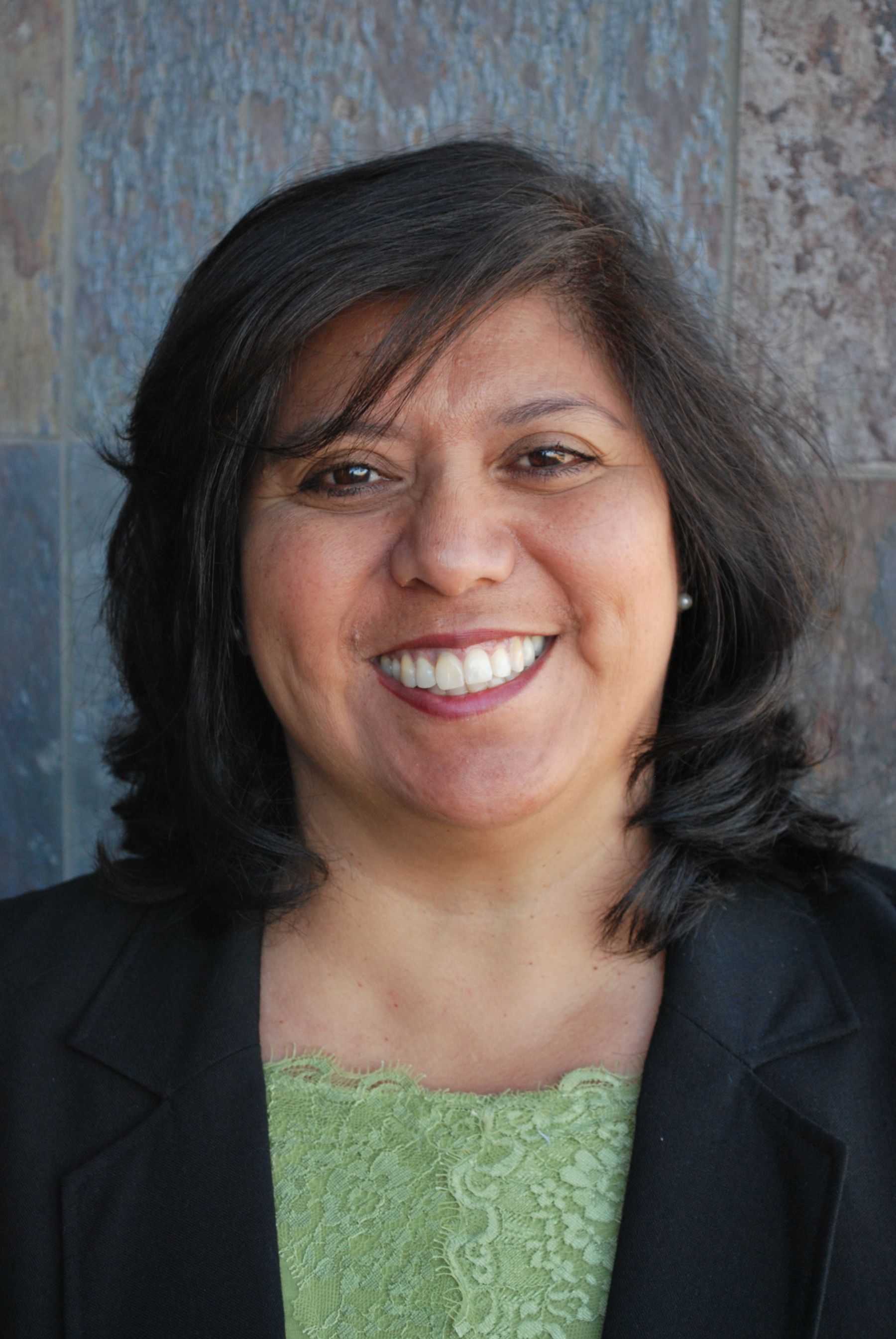 Estrella Falls Dentistry - Maria - Goodyear, AZ